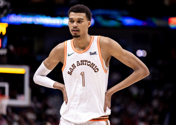 华力网 马刺主帅：文班已经通过医疗检查，获准可以参加训练营