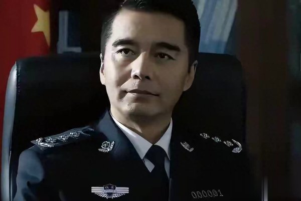 股神配资 四婚浪子与小12岁娇妻，是演技大叔逆袭还是娱乐圈真爱救赎？